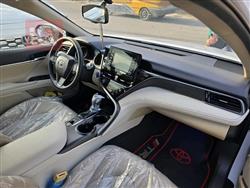 تۆیۆتا کامری